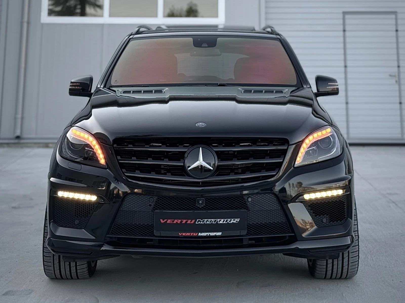 Mercedes-Benz ML 63 AMG DESIGNO / 3xTV / MEMORY / WEBASTO / 21z / FULL - изображение 2