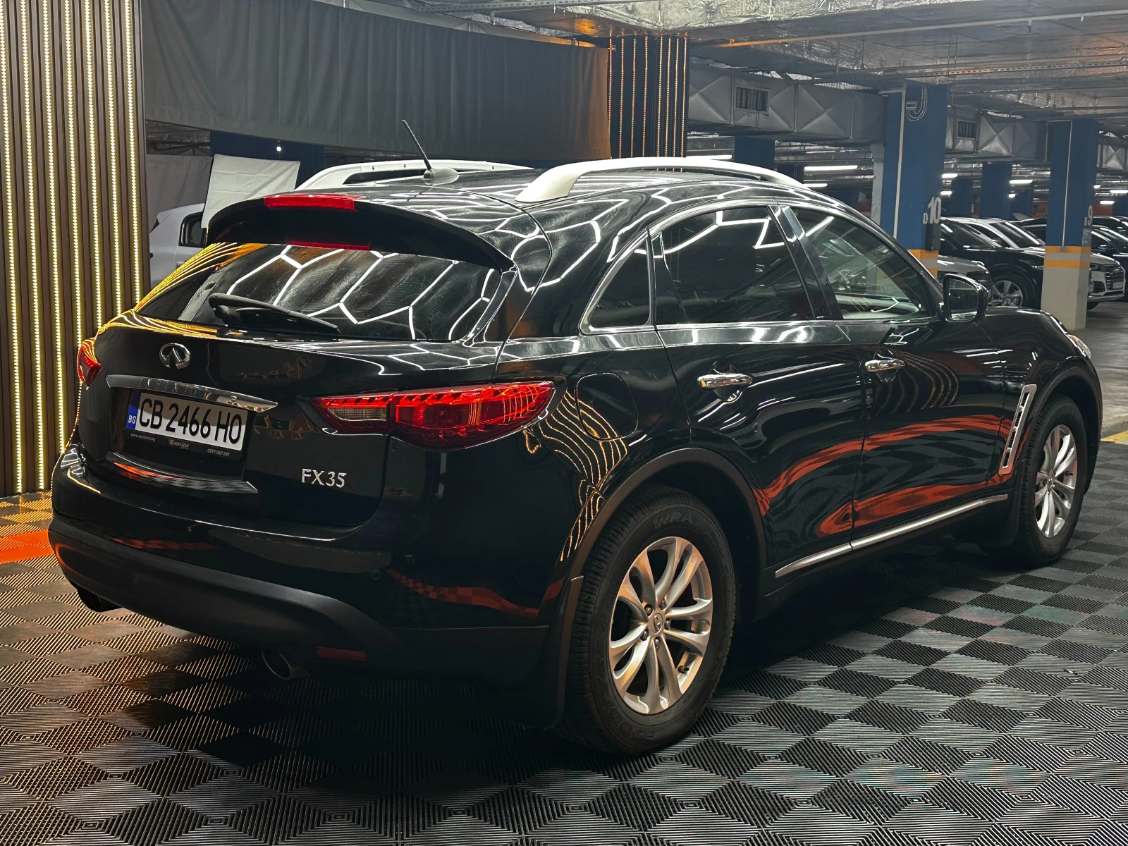 Infiniti Fx 35 3.5i 284 к.с./ГАРАНЦИЯ/БАРТЕР/ЛИЗИНГ/КОМЕНТАР, снимка 4 - Автомобили и джипове - 50769901