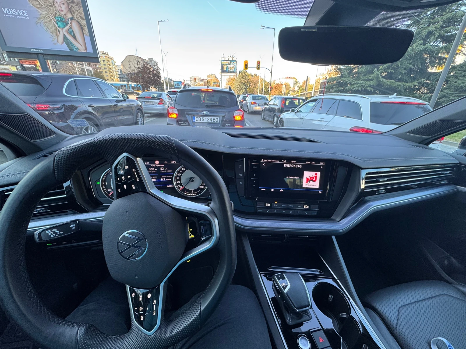 VW Touareg R-Line 3.0 6V TDI SCR 4 MOTION - изображение 5