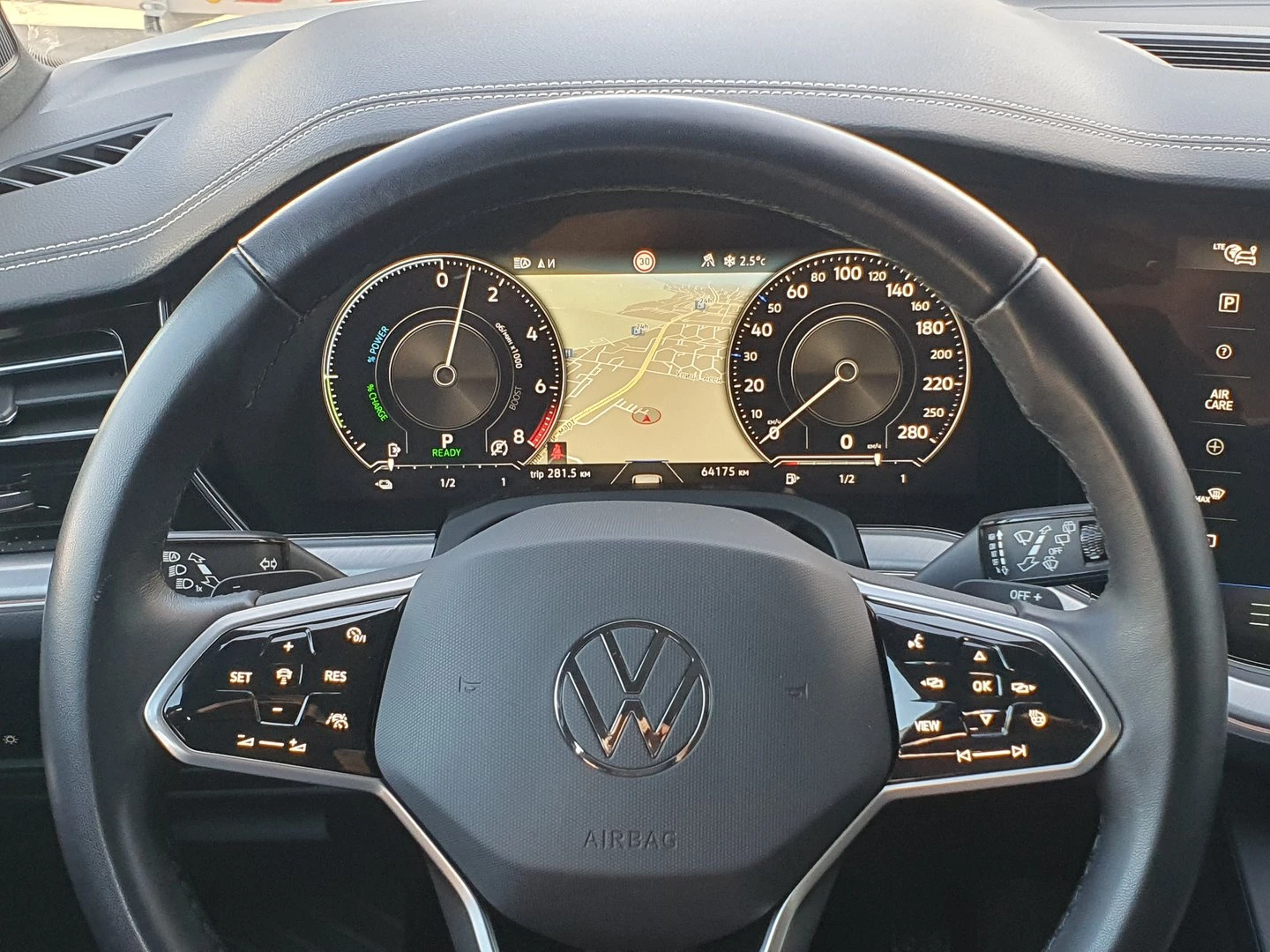 VW Touareg Elegance 3.0 V6 eHybrid 4MOTION | Mobile.bg � ����������� 7