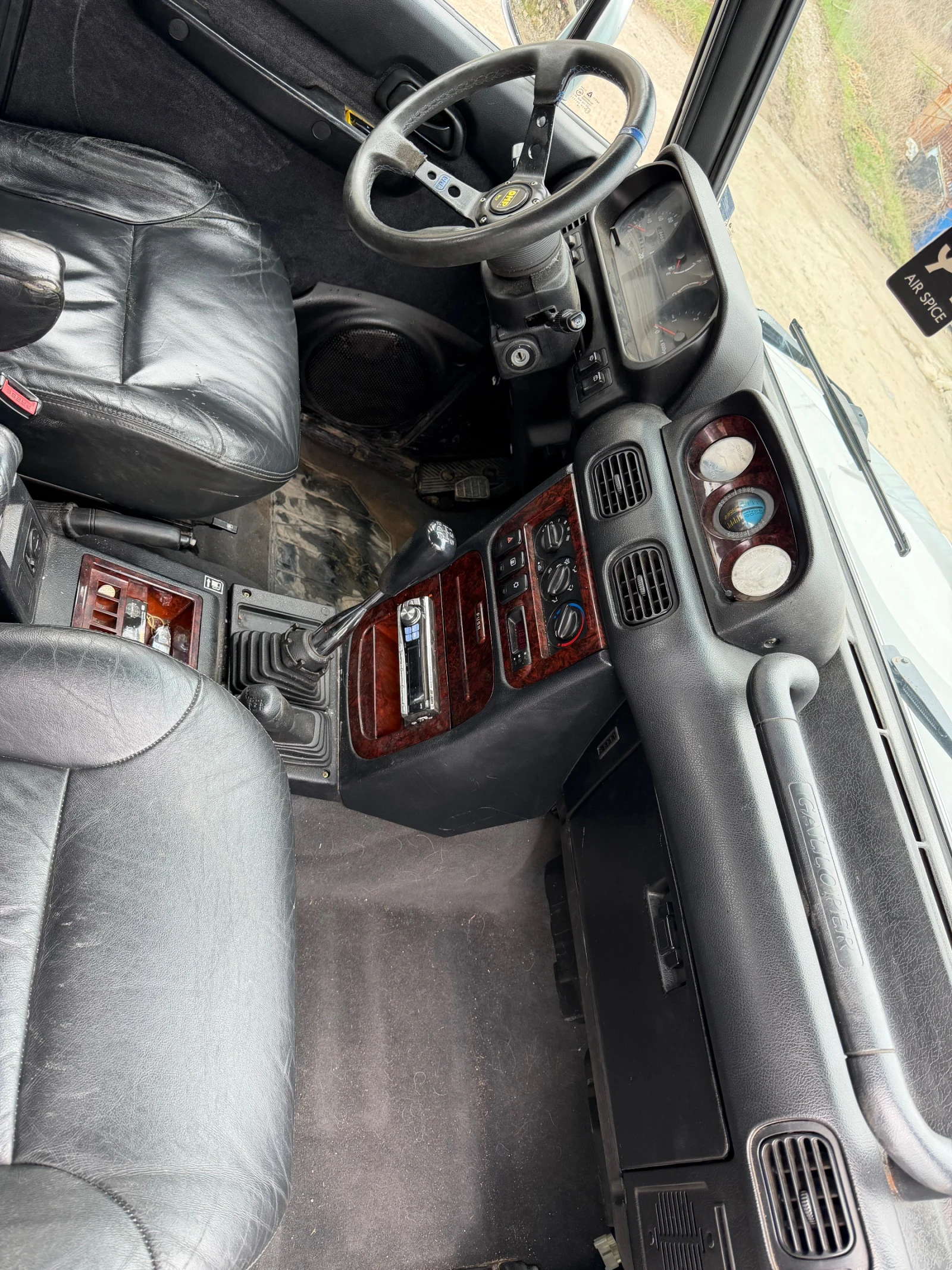 Hyundai Galloper, снимка 8 - Автомобили и джипове - 54039064