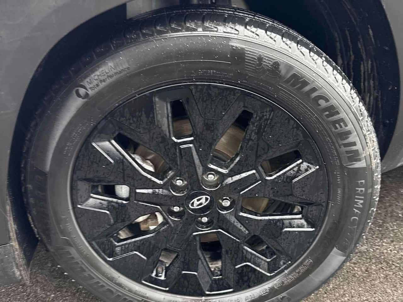 Hyundai Tucson Urban Edition  CARFAX, снимка 7 - Автомобили и джипове - 54089606