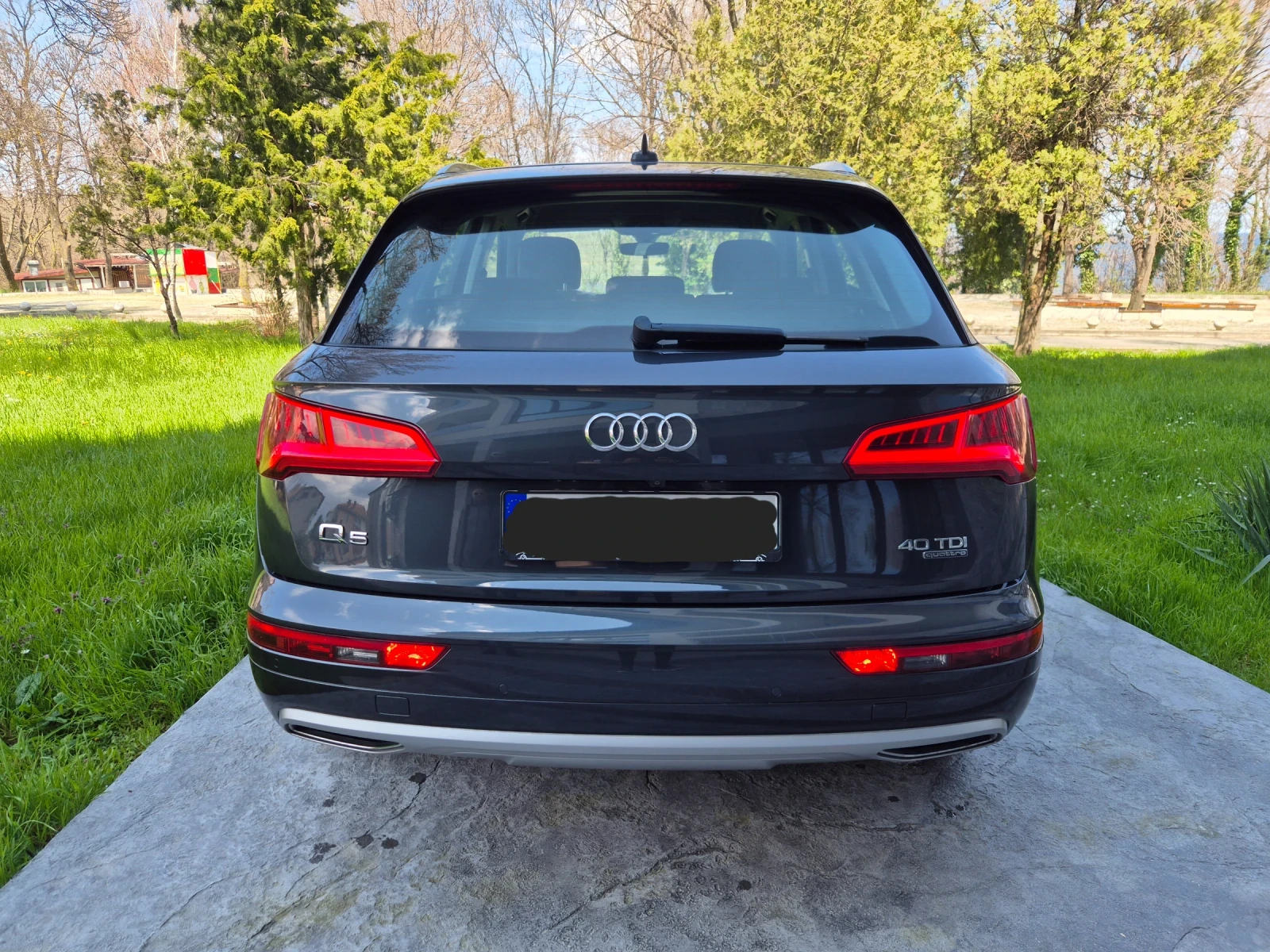 Audi Q5 НАВИ* ДИСТРОНИК* ЛЕД-ФАР* ЕЛ-БАГАЖНИК* КАТО-НОВО, снимка 6 - Автомобили и джипове - 54166723