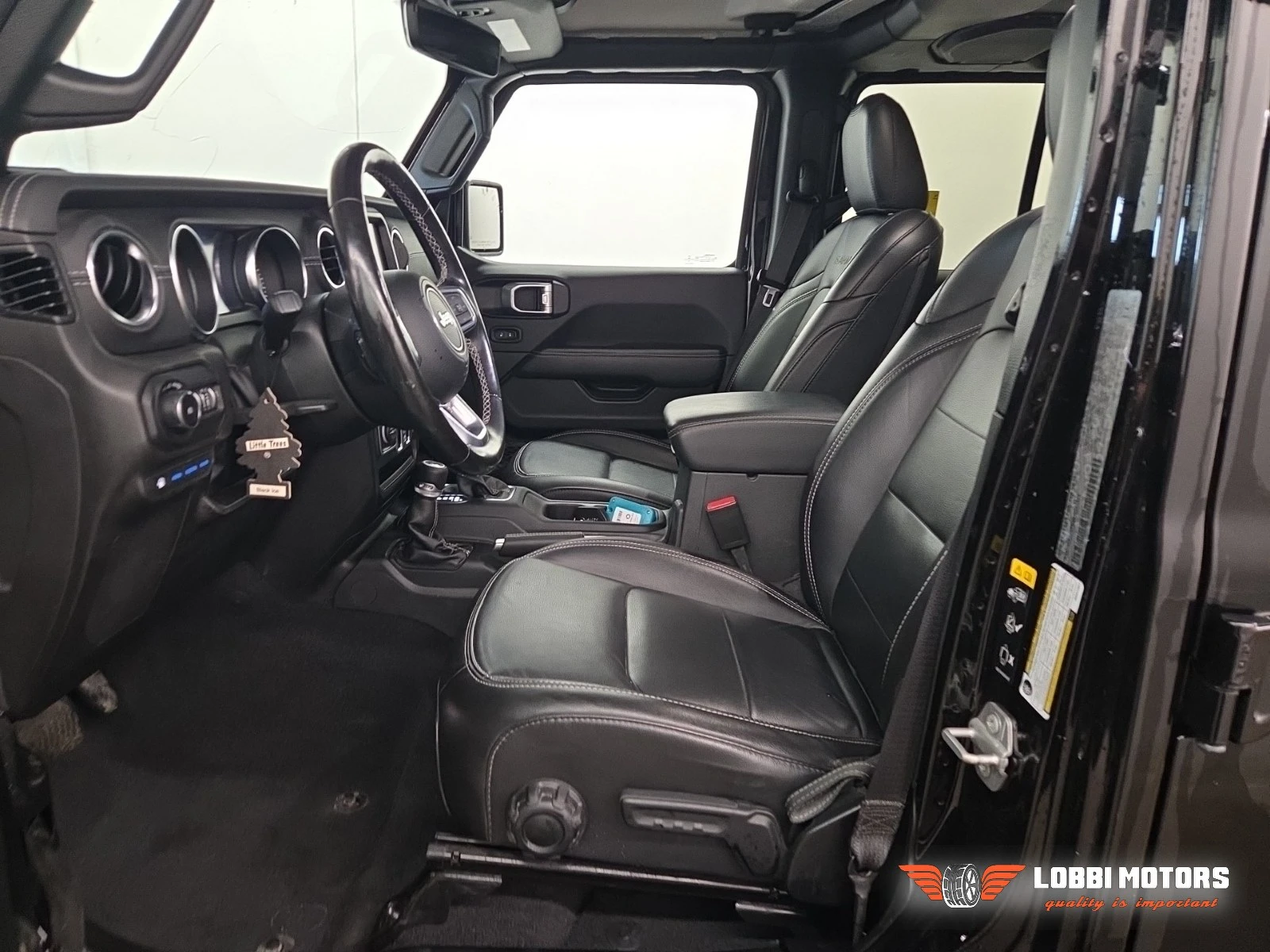 Jeep Wrangler, снимка 5 - Автомобили и джипове - 56098726