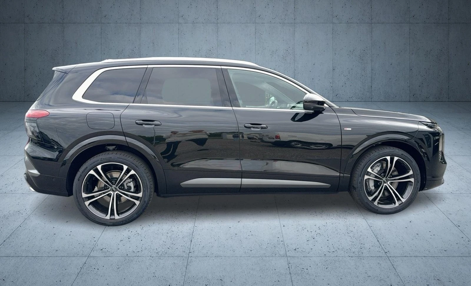 Audi Q7 S-LINE / TECH PLUS / MATRIX / PANO / HUD/ B&O/ 360, снимка 7 - Автомобили и джипове - 56337010