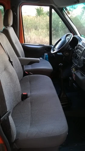 Ford Transit RWD DI 2.4 116hp BUS, снимка 13