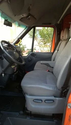 Ford Transit RWD DI 2.4 116hp BUS, снимка 12