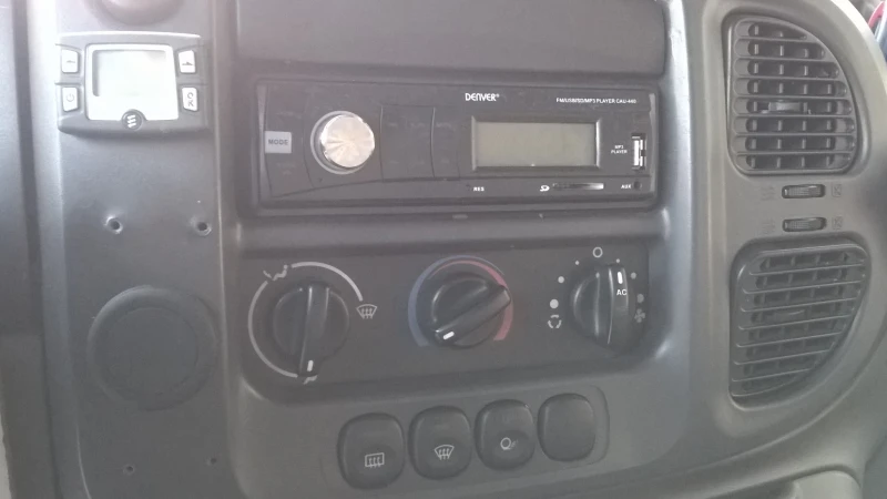 Ford Transit RWD DI 2.4 116hp BUS, снимка 9 - Бусове и автобуси - 52665122