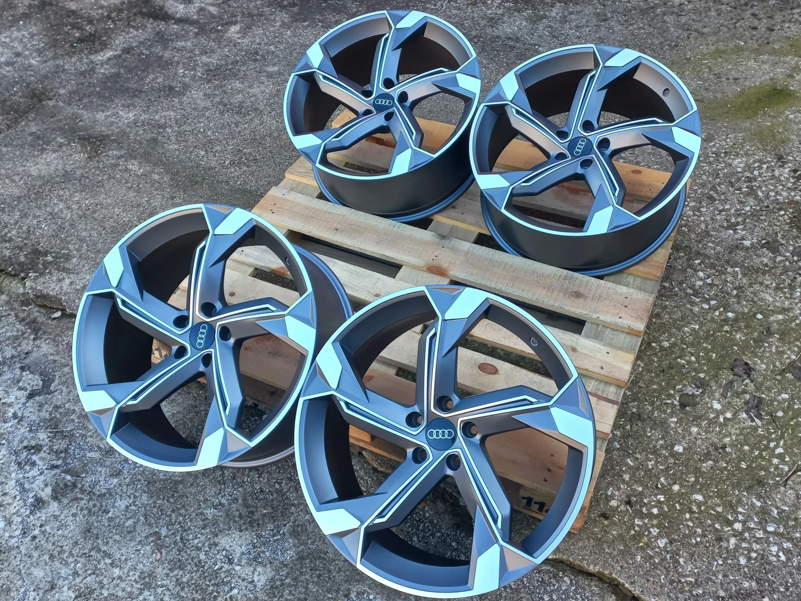 Джанти за Audi, снимка 5 - Гуми и джанти - 53756227