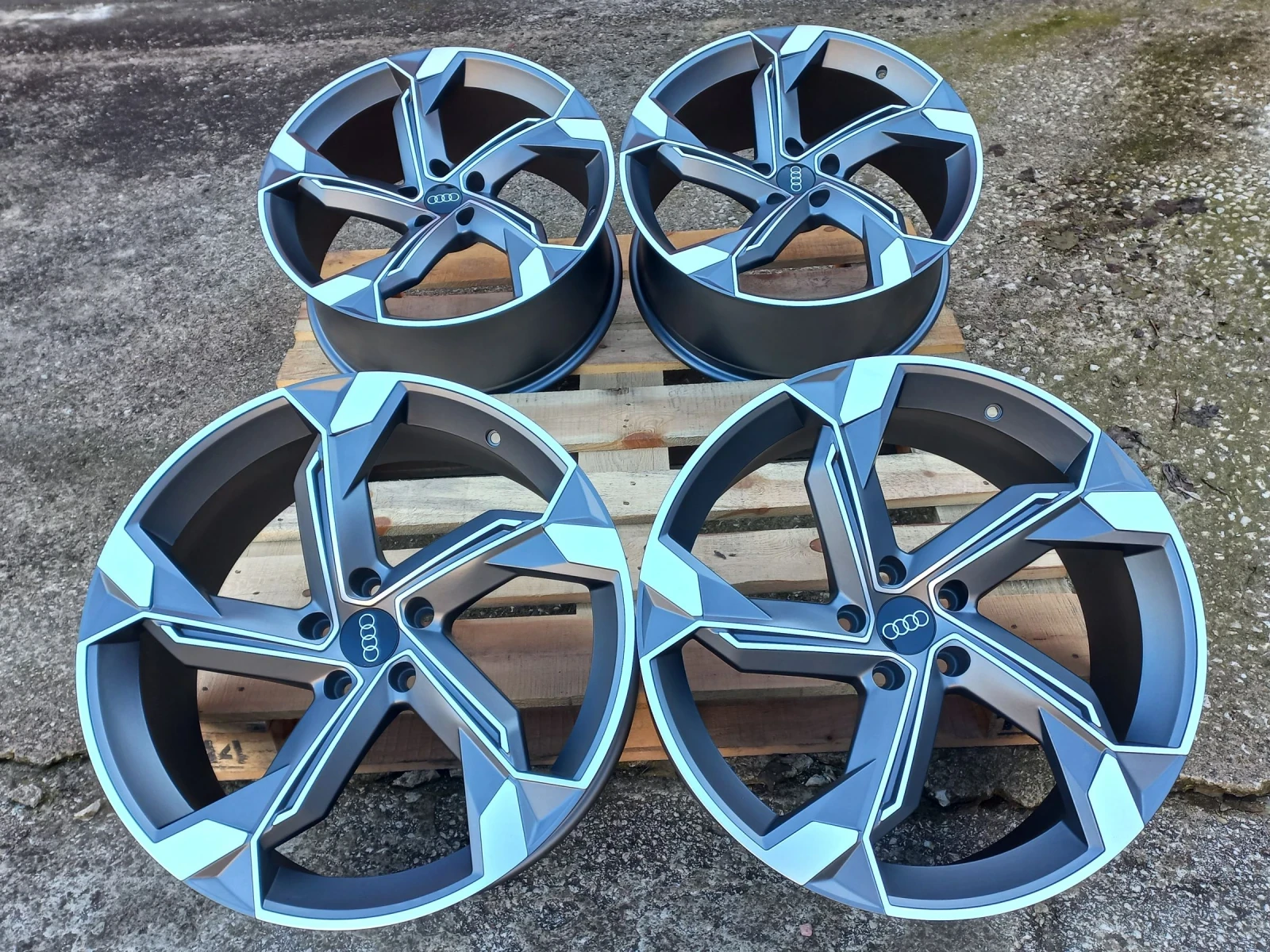 Джанти за Audi, снимка 2 - Гуми и джанти - 53756227