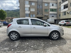 Opel Corsa Топ състояние, снимка 3 - Автомобили и джипове - 45544789