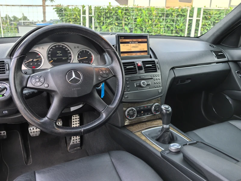 Mercedes-Benz C 220 AVANGARD , снимка 11 - Автомобили и джипове - 47529061