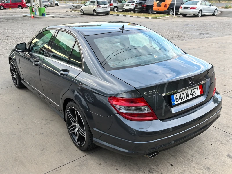 Mercedes-Benz C 220 AVANGARD , снимка 8 - Автомобили и джипове - 47529061