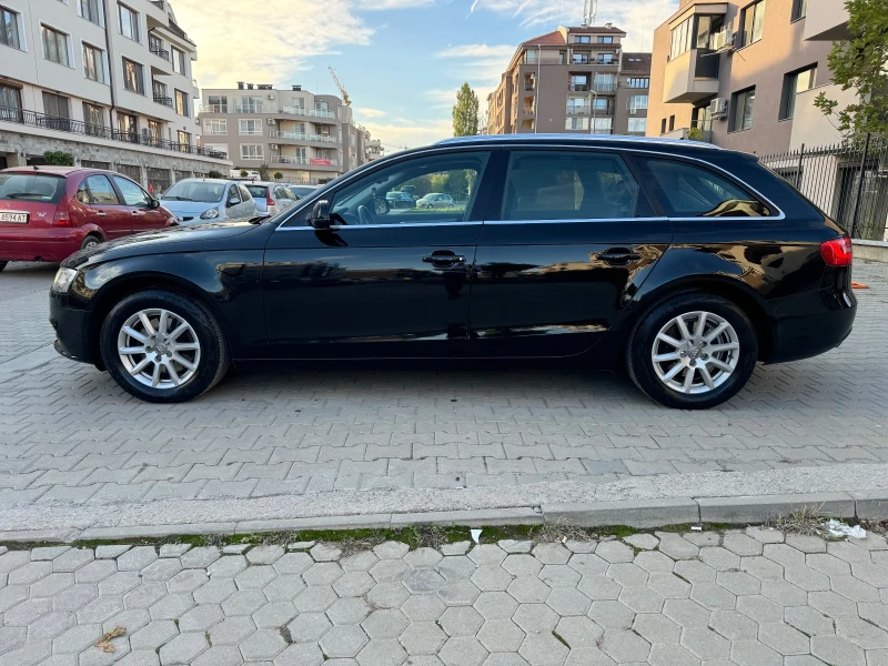 Audi A4 2.0TDI FACELIFT, снимка 5 - Автомобили и джипове - 48059613