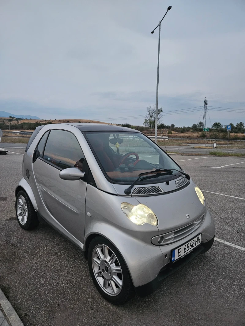 Smart Fortwo Automatic , снимка 3 - Автомобили и джипове - 47884353