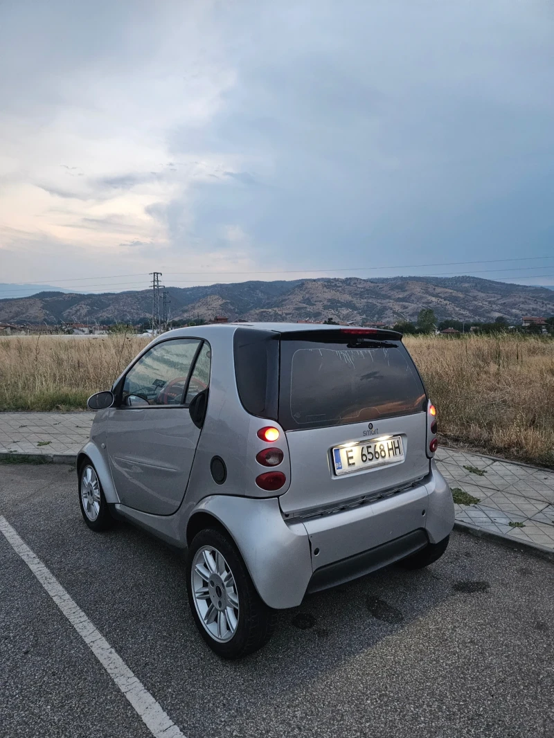 Smart Fortwo Automatic , снимка 6 - Автомобили и джипове - 47884353