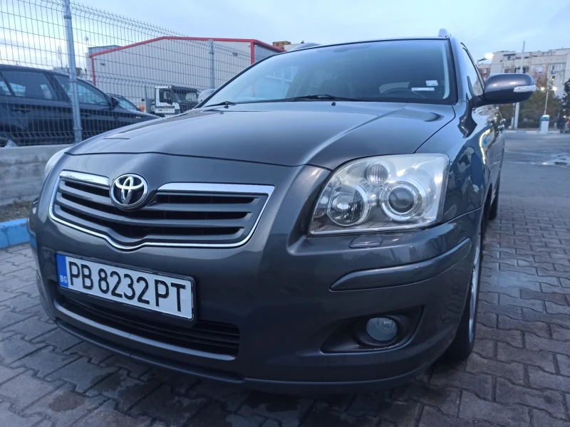 Toyota Avensis, снимка 3 - Автомобили и джипове - 47895602