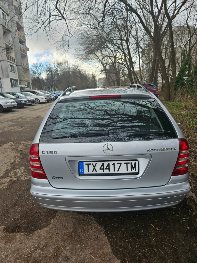 Mercedes-Benz C 180, снимка 3 - Автомобили и джипове - 48547276