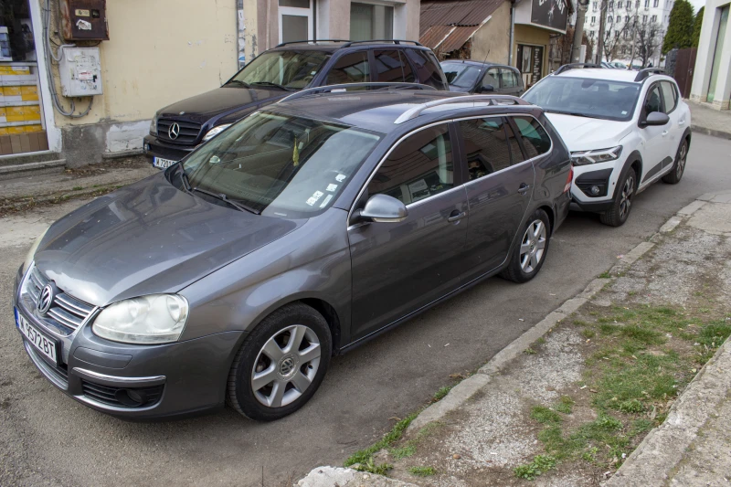 VW Golf 6, снимка 1 - Автомобили и джипове - 49505469