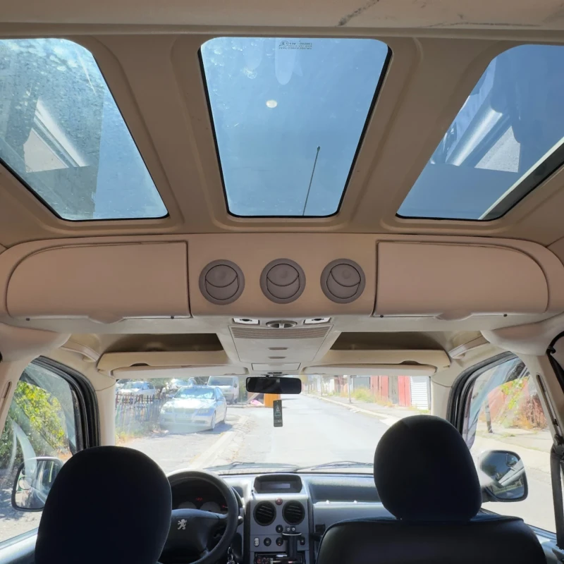 Peugeot Partner, снимка 14 - Автомобили и джипове - 52477316