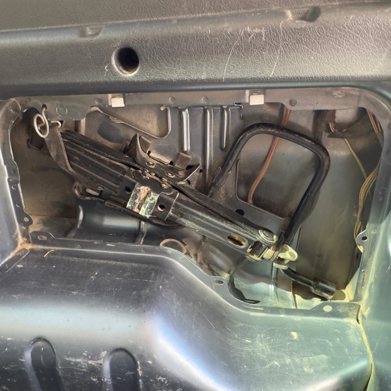 Peugeot Partner, снимка 12 - Автомобили и джипове - 52477316