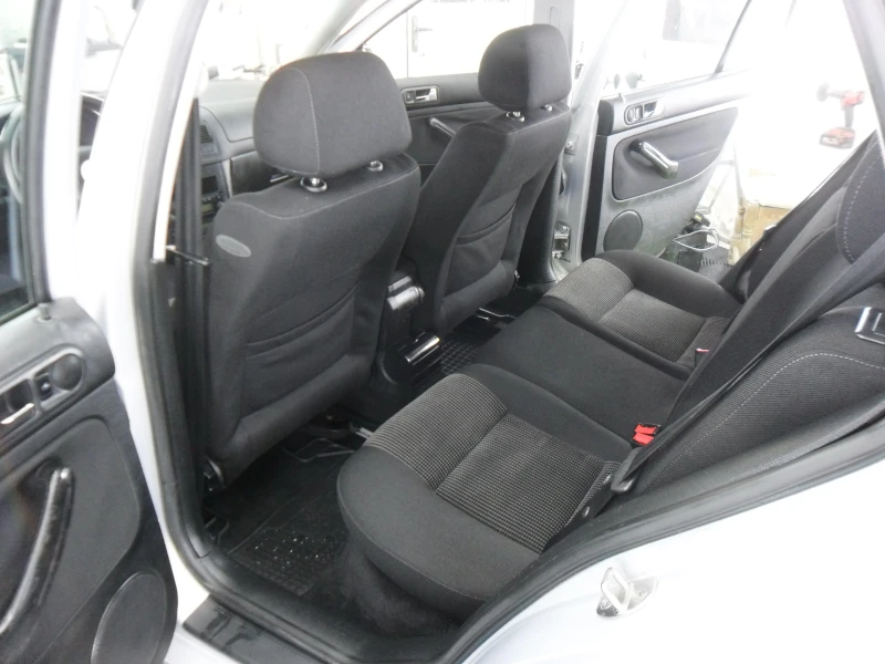 VW Golf 1, 9-TDI-KLIMATRONIK-ITALY, снимка 10 - Автомобили и джипове - 52805028