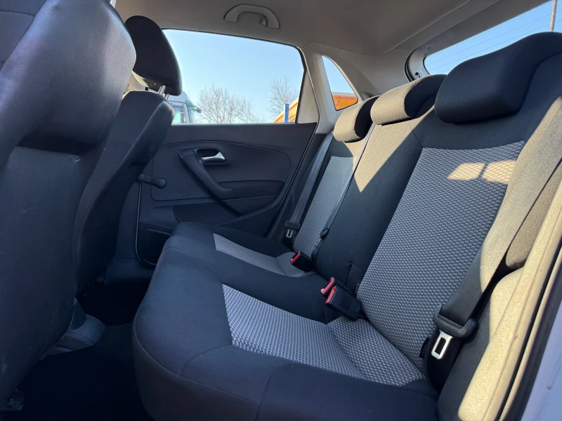 VW Polo 1.2I-133000КМ.-КЛИМАТИК-ЕЛ ПАКЕТ, снимка 11 - Автомобили и джипове - 53518147