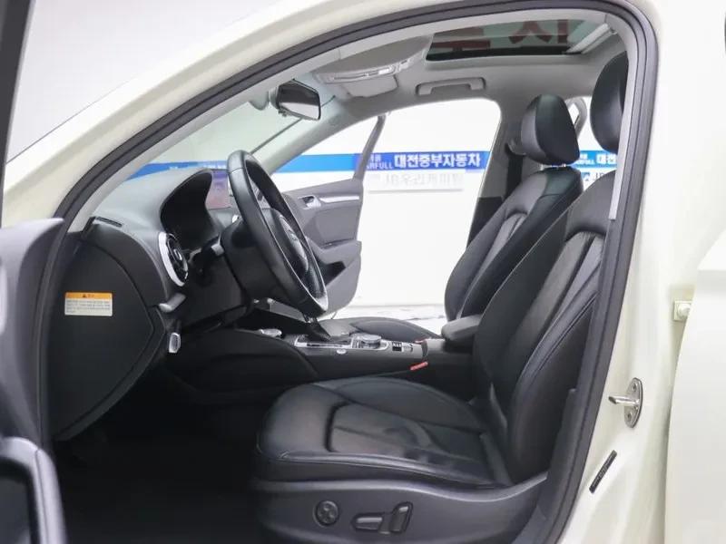 Audi A3 2.0 TDI, снимка 9 - Автомобили и джипове - 54971506