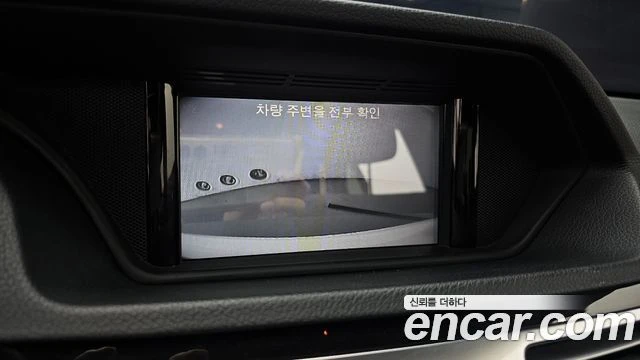 Mercedes-Benz E 220 | TOP SERVICE, снимка 15 - Автомобили и джипове - 55803753