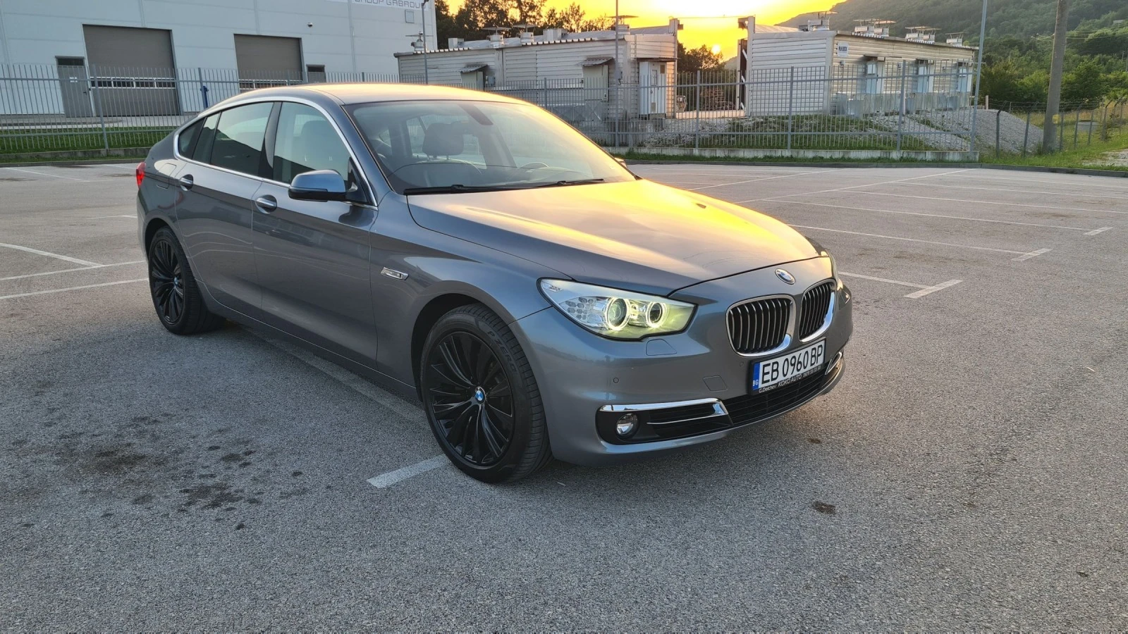 BMW 5 Gran Turismo 530D - изображение 2