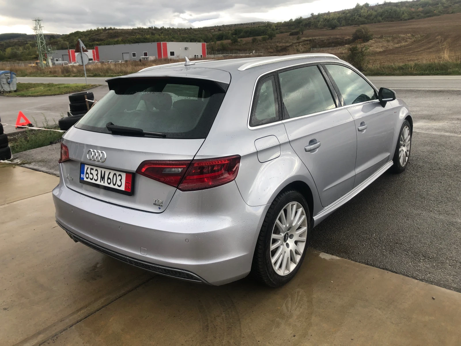 Audi A3 2.0TDI Sline Quattro - изображение 3