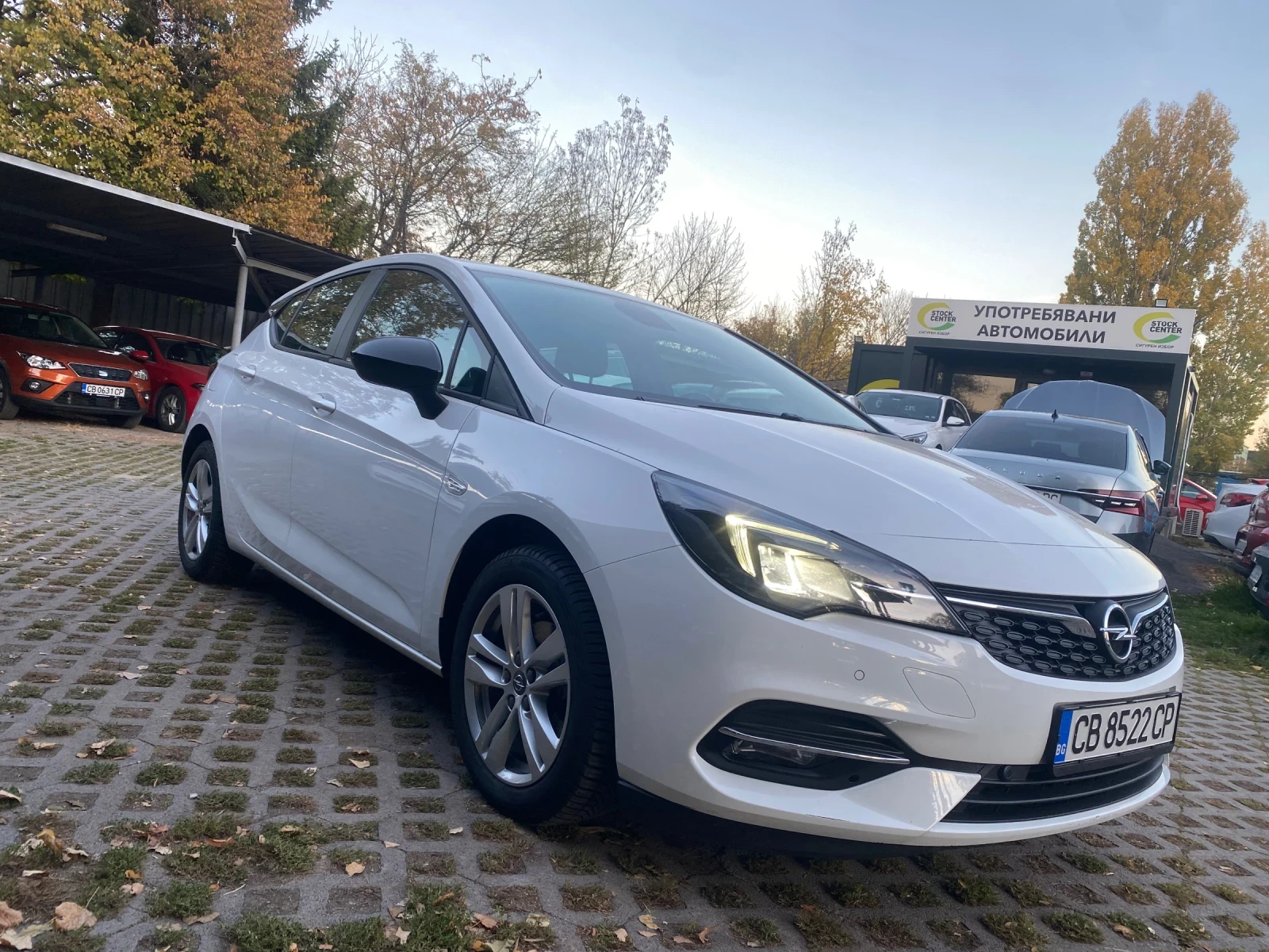 Opel Astra 1.2 110hp - изображение 3