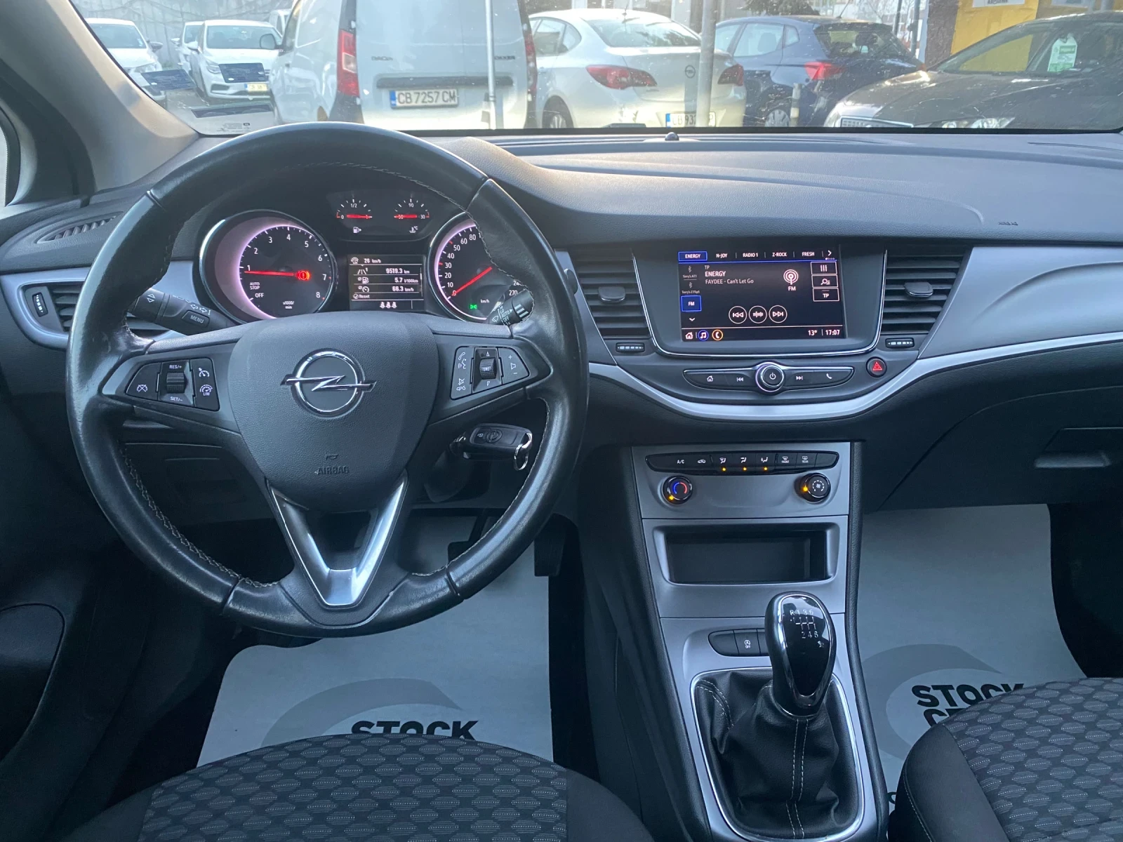 Opel Astra 1.2 110hp - изображение 9