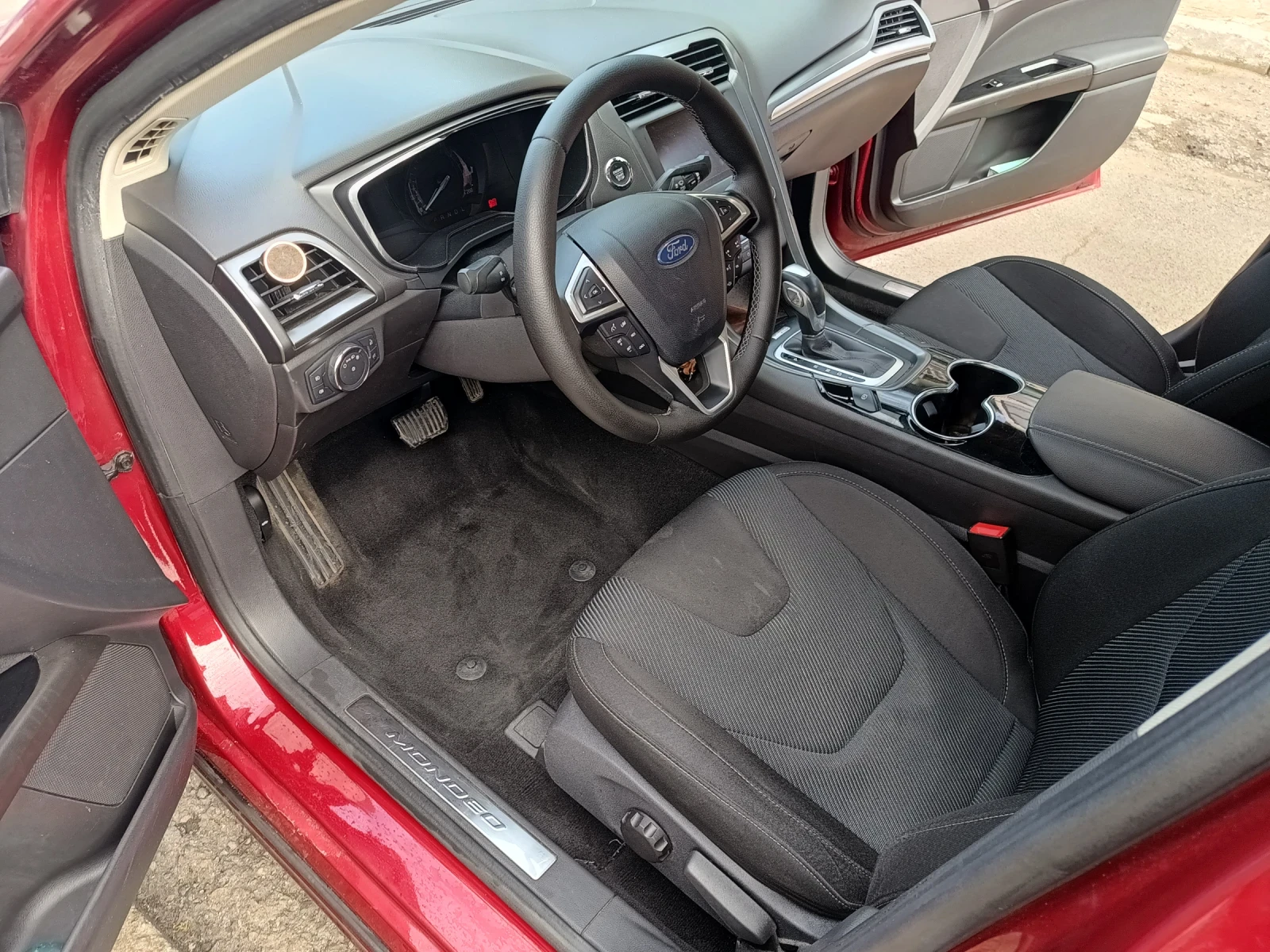 Ford Mondeo  - изображение 10