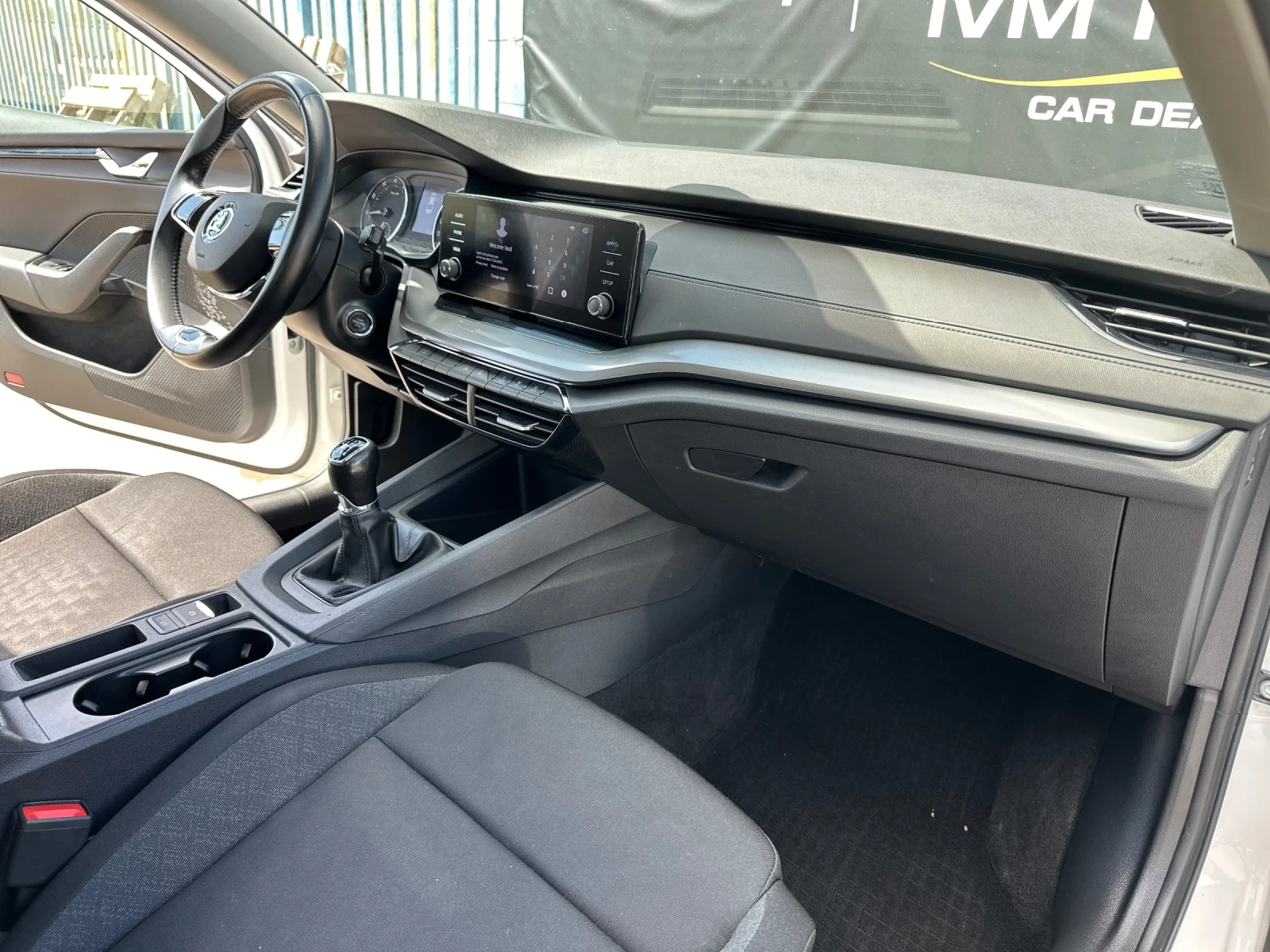 Skoda Octavia STYLE* LED* NAVi*  - изображение 9