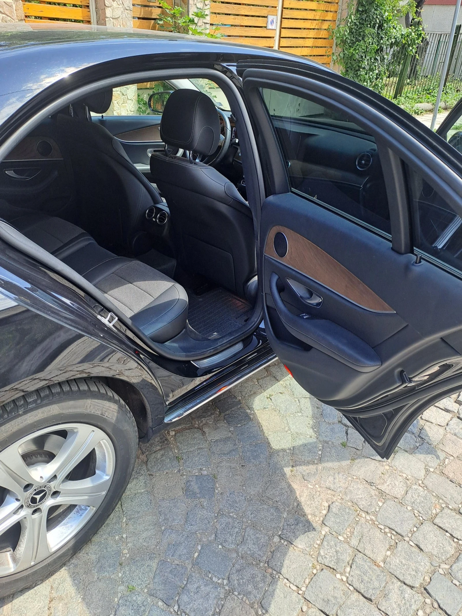 Mercedes-Benz E 220 213 - изображение 5