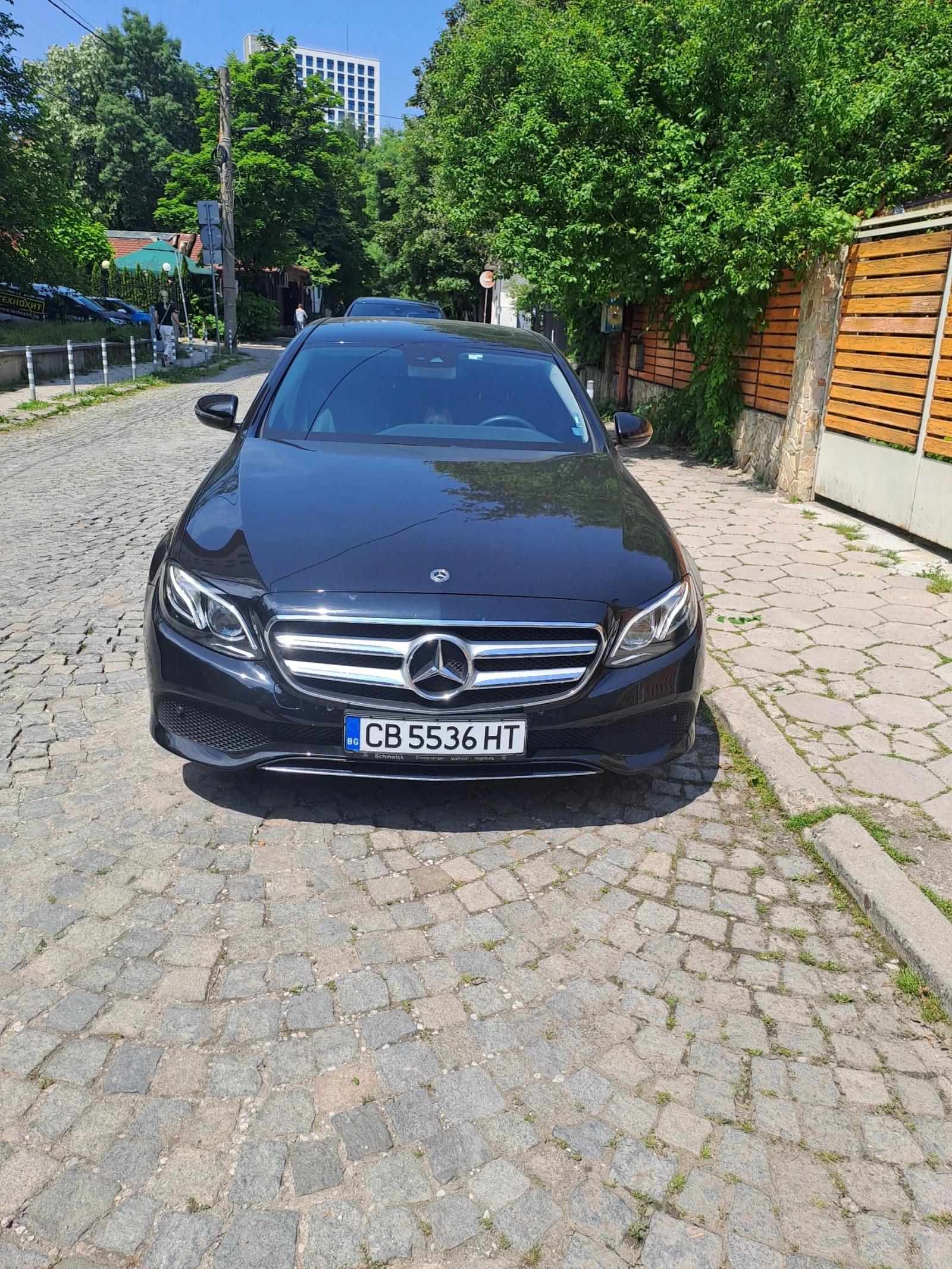 Mercedes-Benz E 220 213 - изображение 9