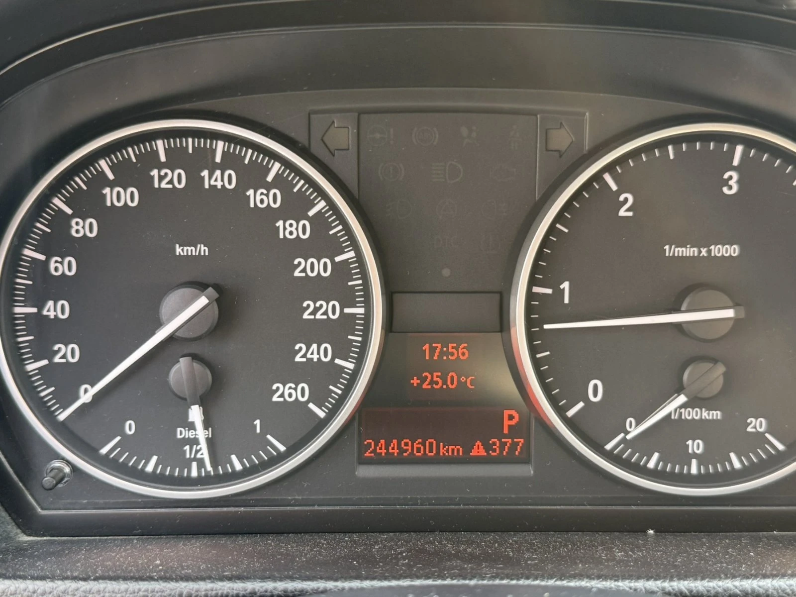 BMW 320  Dx Drive - изображение 9