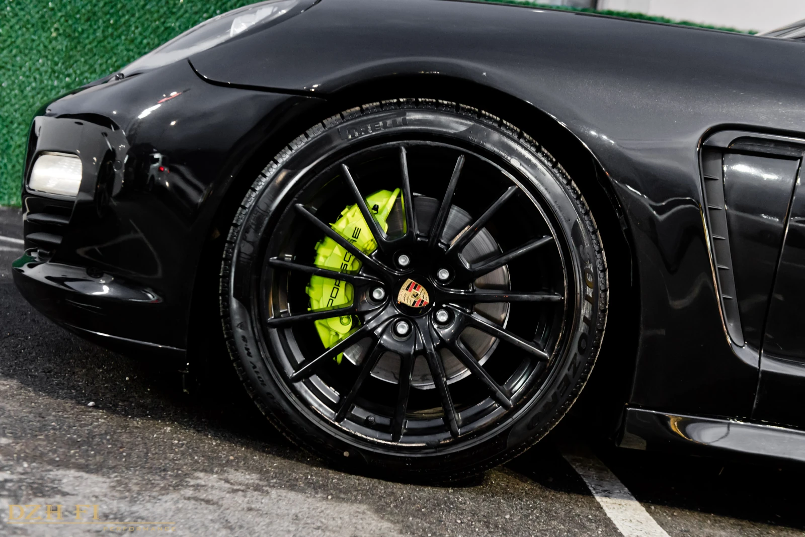 Porsche Panamera 3.0D GTS SHADOW - изображение 8