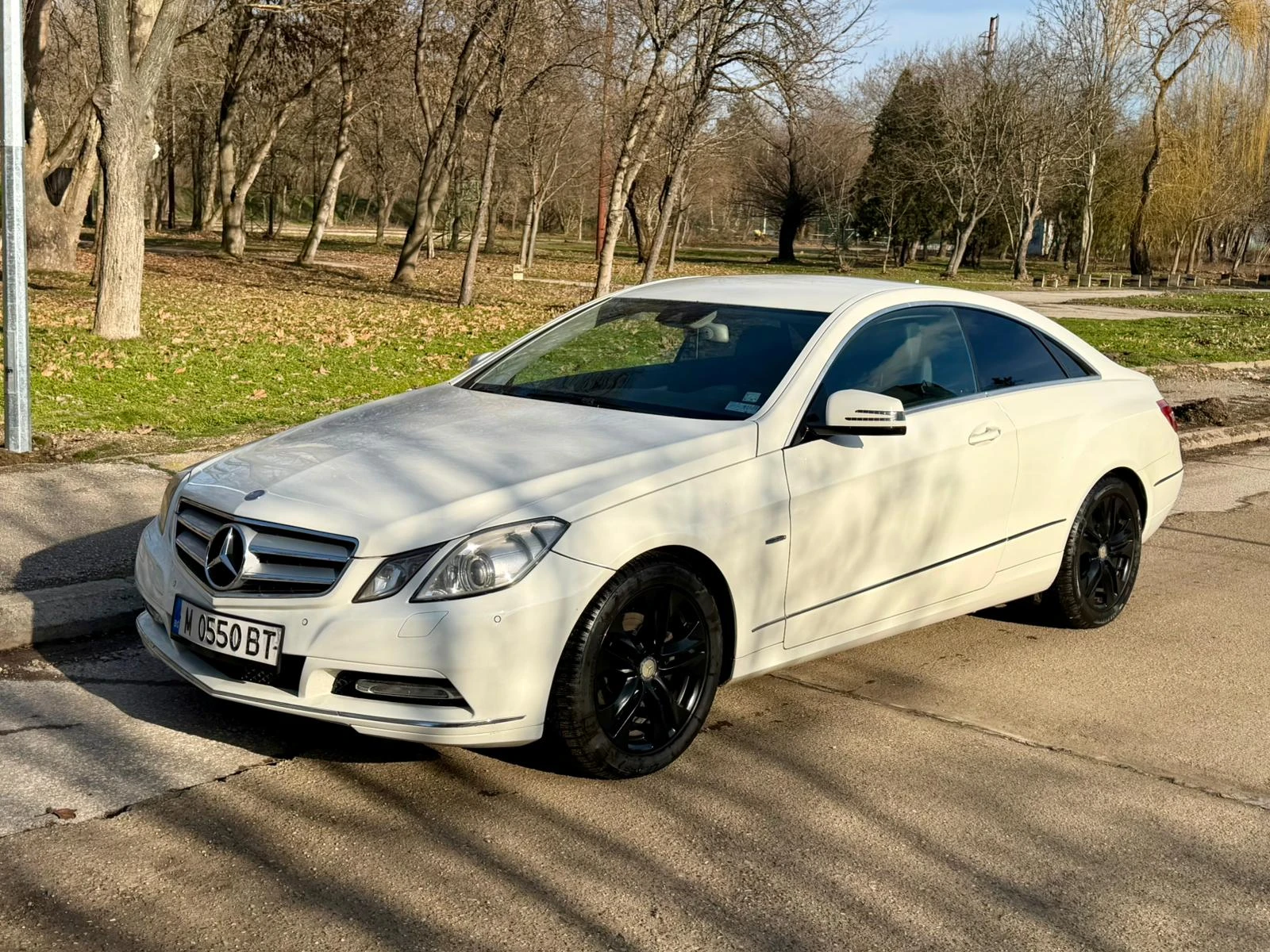 Mercedes-Benz E 220 Avantgarde 7Gtronic - изображение 5
