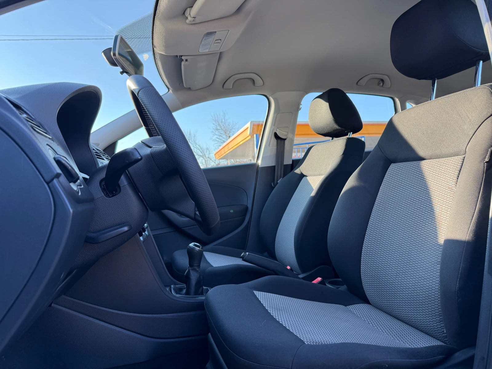 VW Polo 1.2I-133000КМ.-КЛИМАТИК-ЕЛ ПАКЕТ - изображение 10