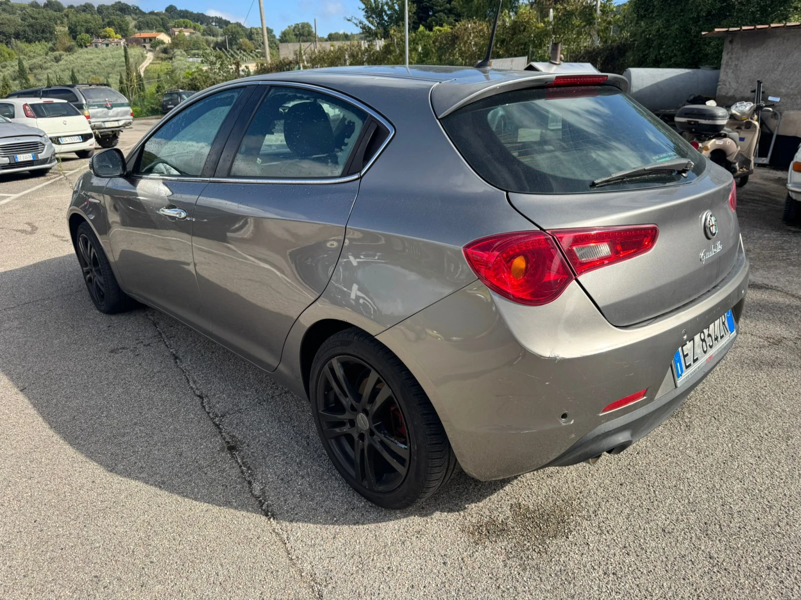 Alfa Romeo Giulietta 1.6d - изображение 3