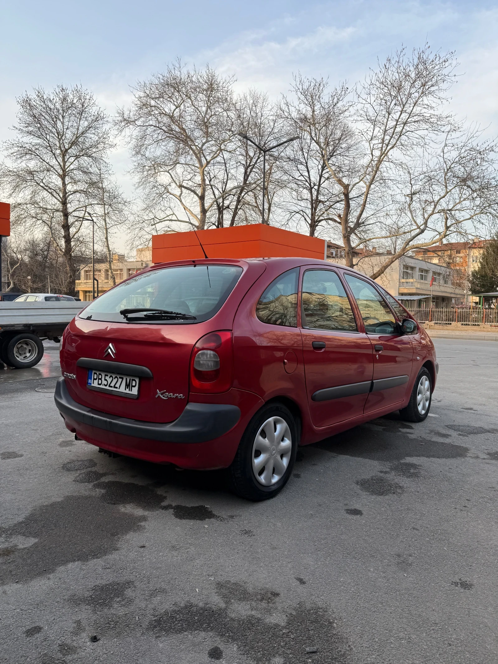 Citroen Xsara picasso, снимка 5 - Автомобили и джипове - 53737659