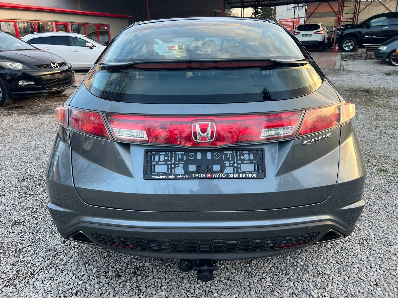 Honda Civic 1.8i Sport 5DR* ШВЕЙЦАРИЯ* , снимка 6 - Автомобили и джипове - 54008695