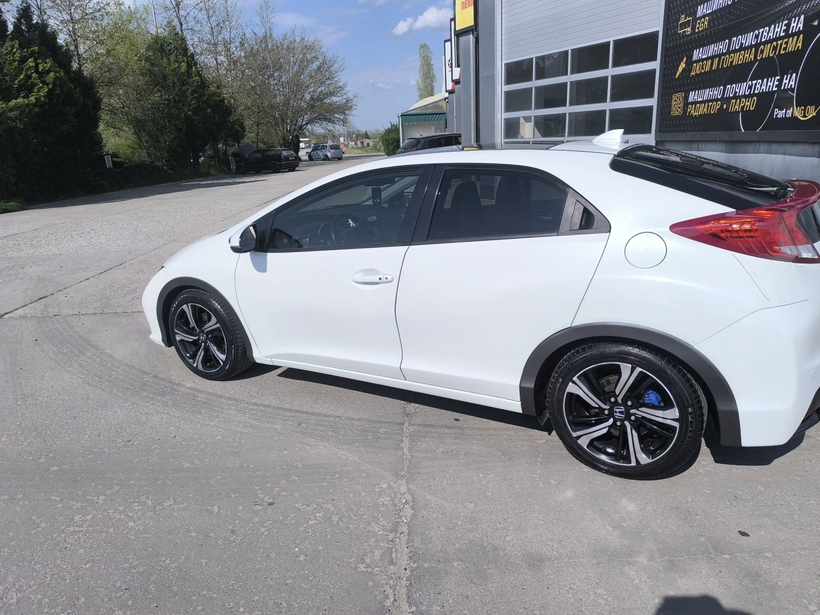 Honda Civic 2.2CDTI, снимка 2 - Автомобили и джипове - 54274302
