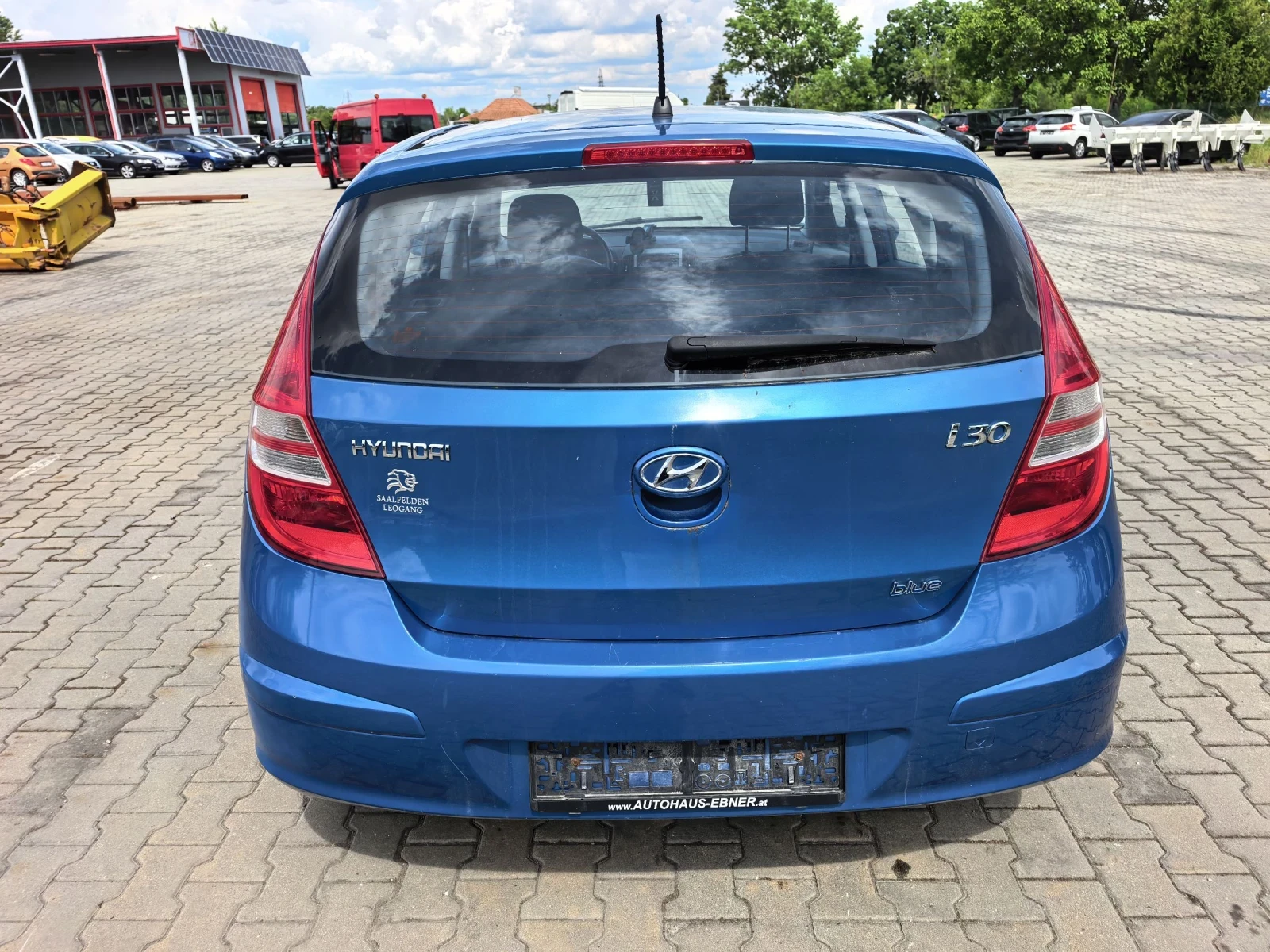 Hyundai I30 Бензин 1.4 90кс, снимка 7 - Автомобили и джипове - 54620641