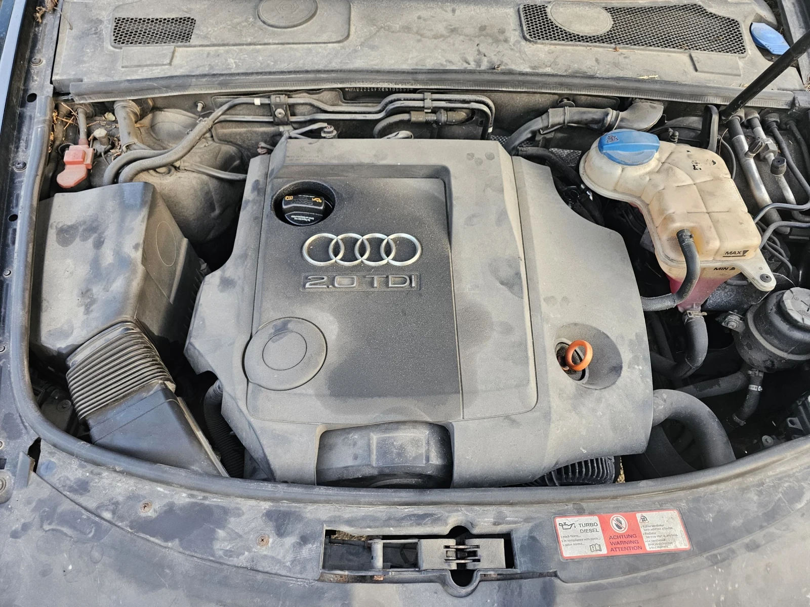 Audi A6 2.0D TDI 140kc, снимка 10 - Автомобили и джипове - 54643087