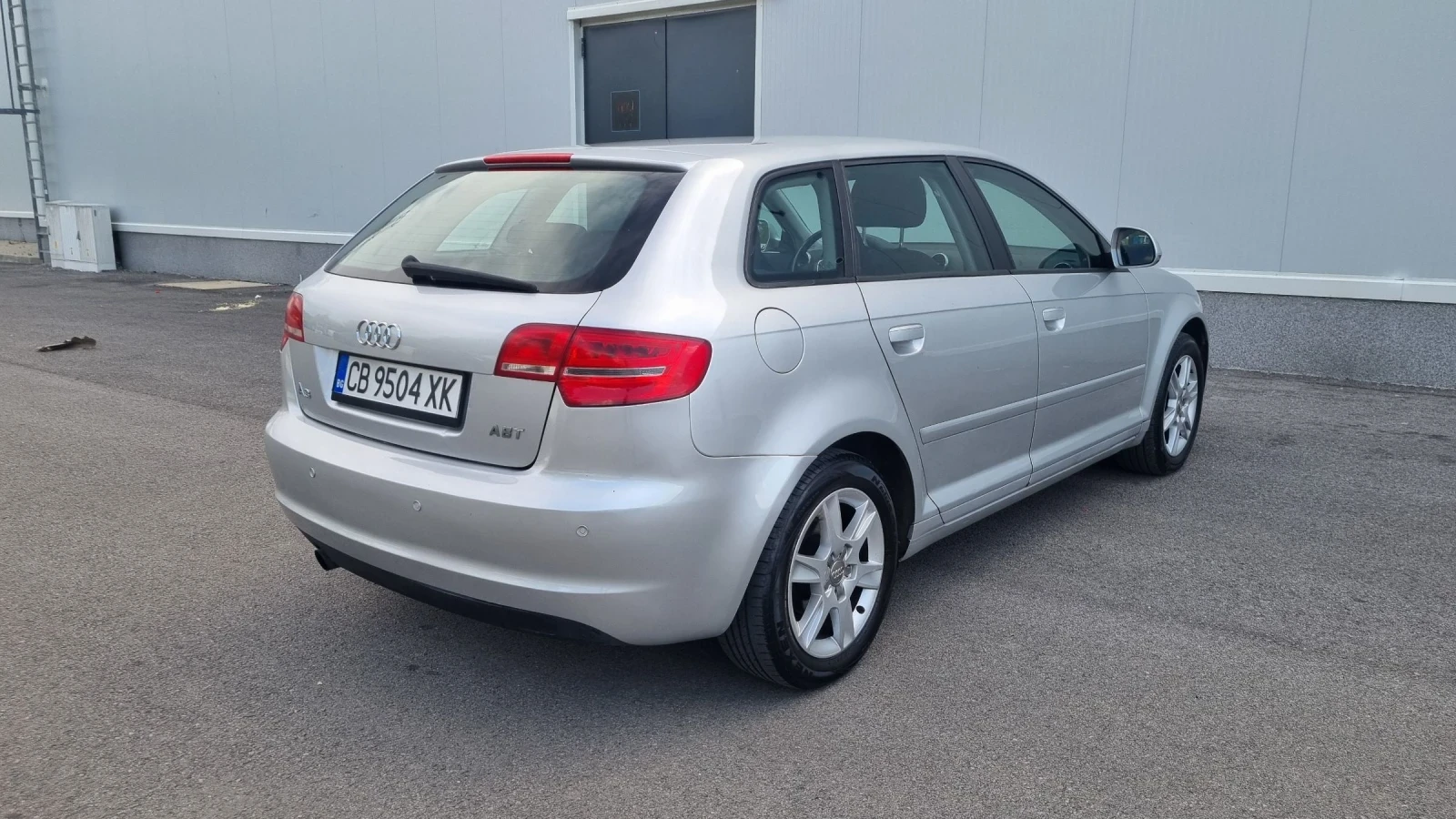 Audi A3 1.6 102к.с. Фейслифт- Газ- Бензин, снимка 4 - Автомобили и джипове - 54767956