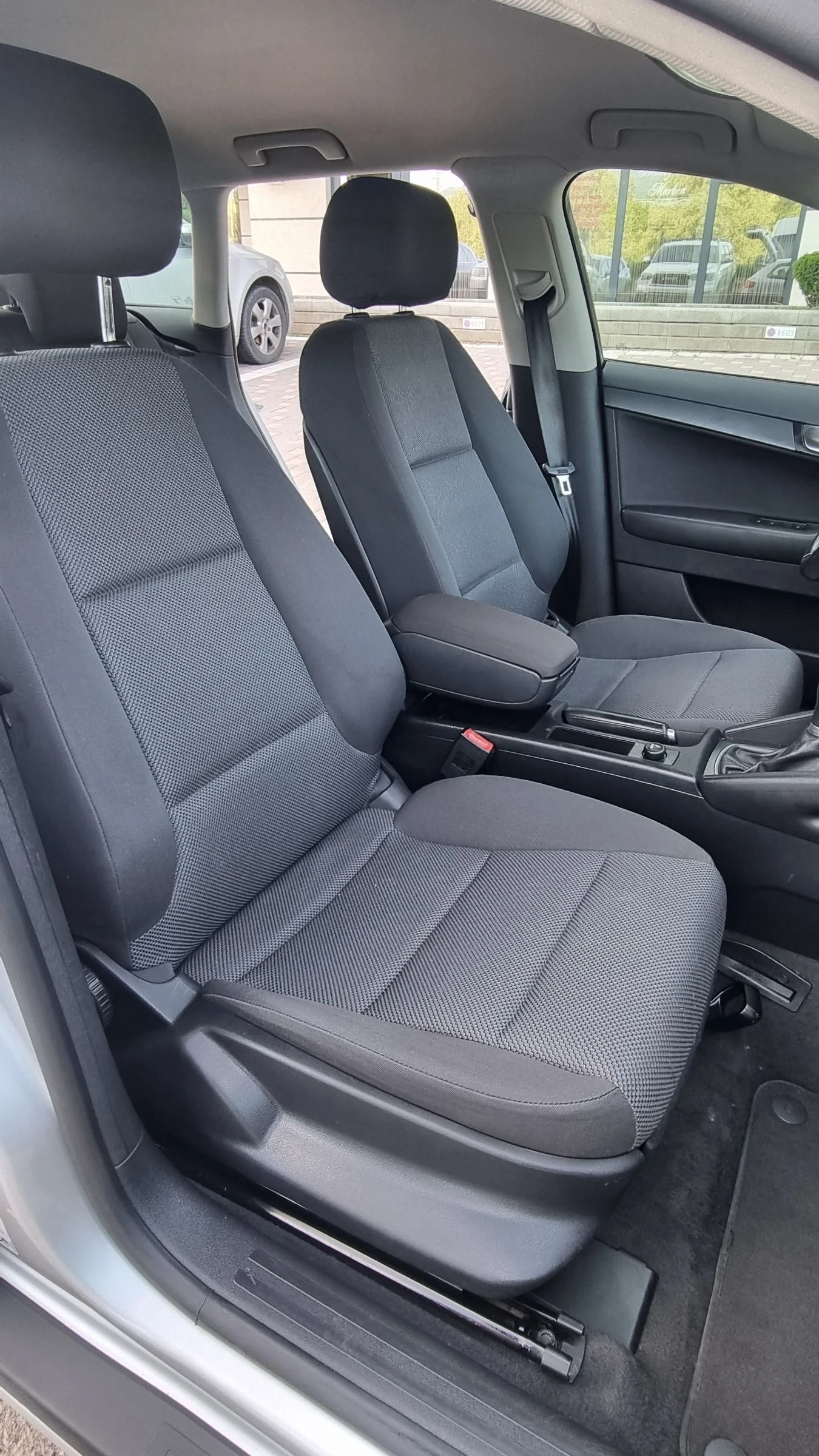Audi A3 1.6 102к.с. Фейслифт- Газ- Бензин, снимка 12 - Автомобили и джипове - 54767956