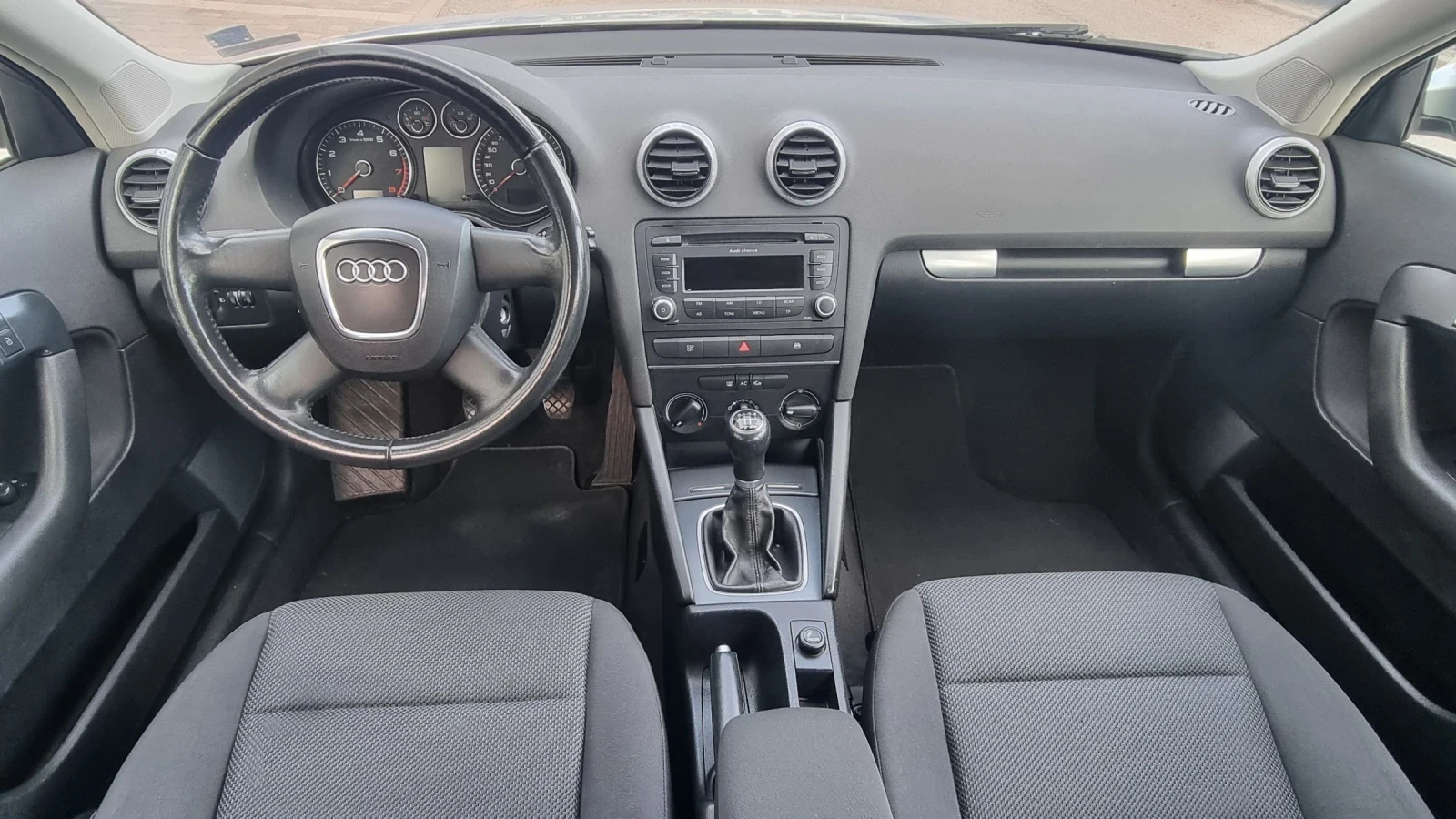 Audi A3 1.6 102к.с. Фейслифт- Газ- Бензин, снимка 9 - Автомобили и джипове - 54767956